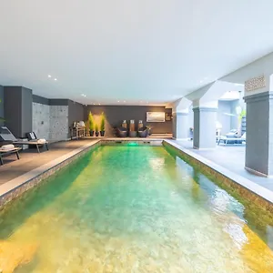 Grand Normandy By Cw Collection Hotel Brugia